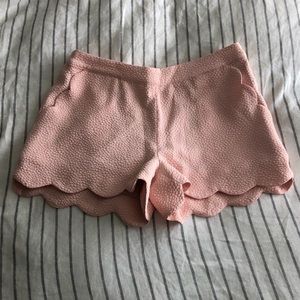 NWT!! Small Women’s Light Coral Scalloped Shorts